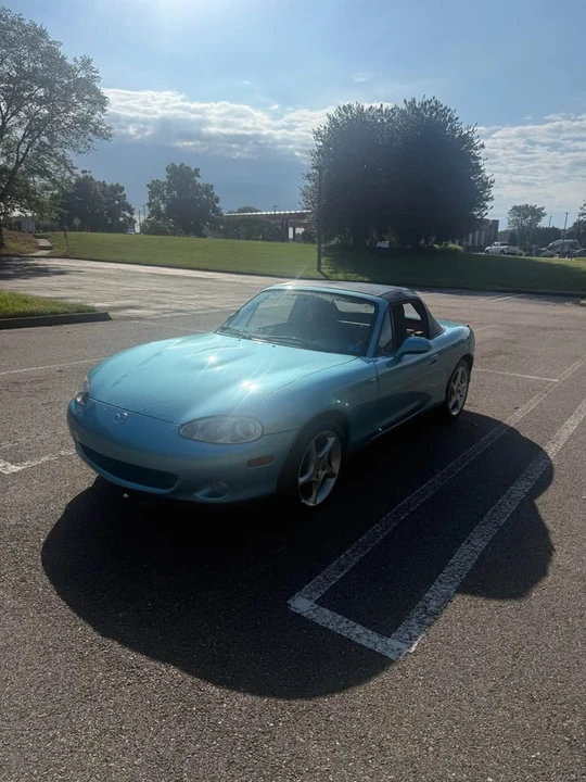 2001 Mazda NB MX-5 Miata - Image 7 of 15