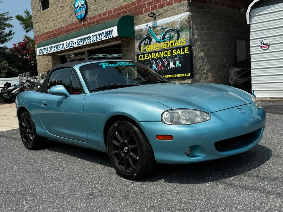 2001 Mazda NB MX-5 Miata - Image 9 of 19