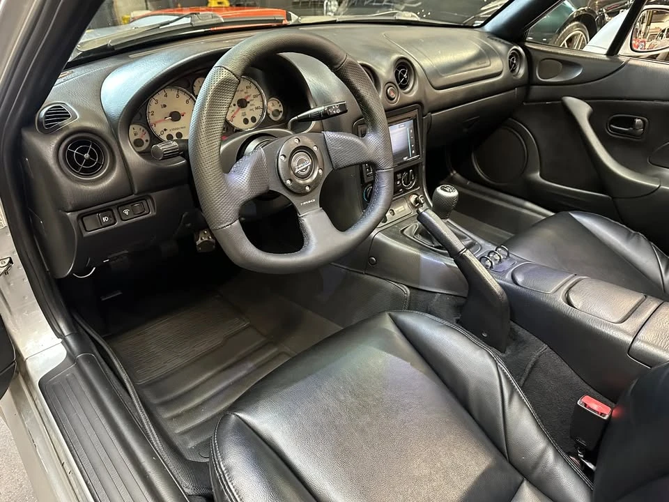 2001 Mazda NB MX-5 Miata - Image 13 of 20