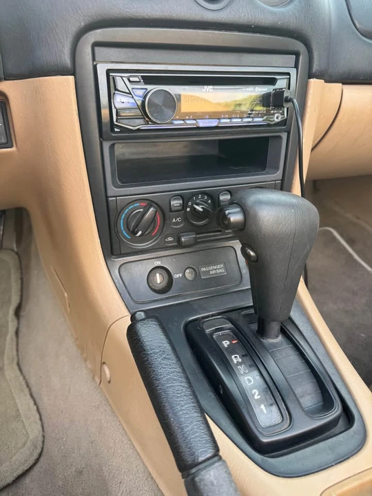 2001 Mazda NB MX-5 Miata - Image 8 of 9