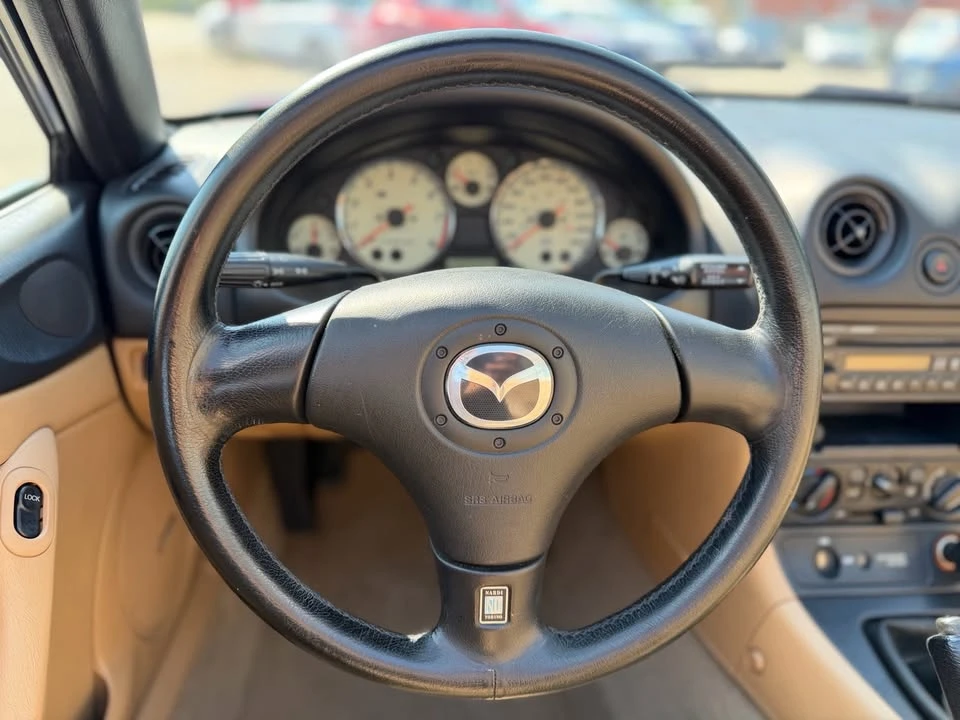 2001 Mazda NB MX-5 Miata - Image 18 of 20
