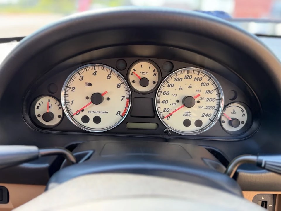 2001 Mazda NB MX-5 Miata - Image 19 of 20