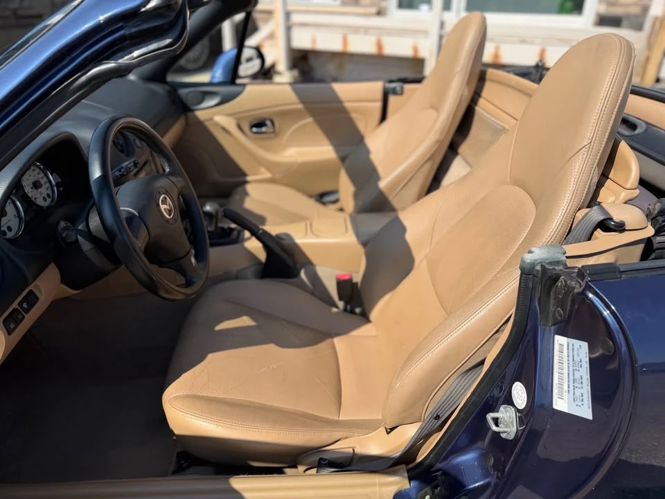2001 Mazda NB MX-5 Miata - Image 14 of 20