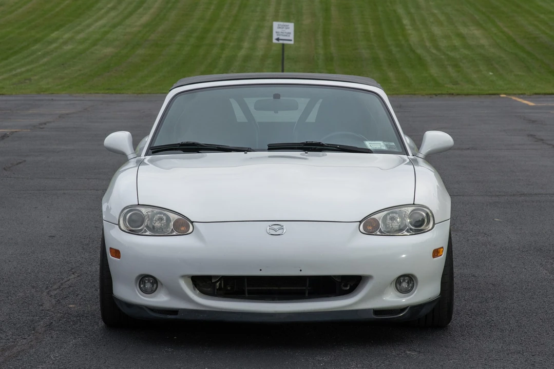 2001 Mazda NB MX-5 Miata - Image 25 of 31