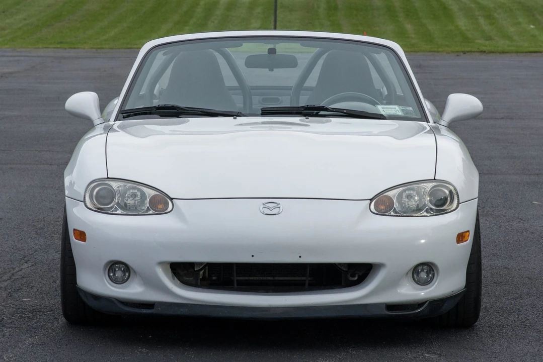 2001 Mazda NB MX-5 Miata - Image 12 of 31
