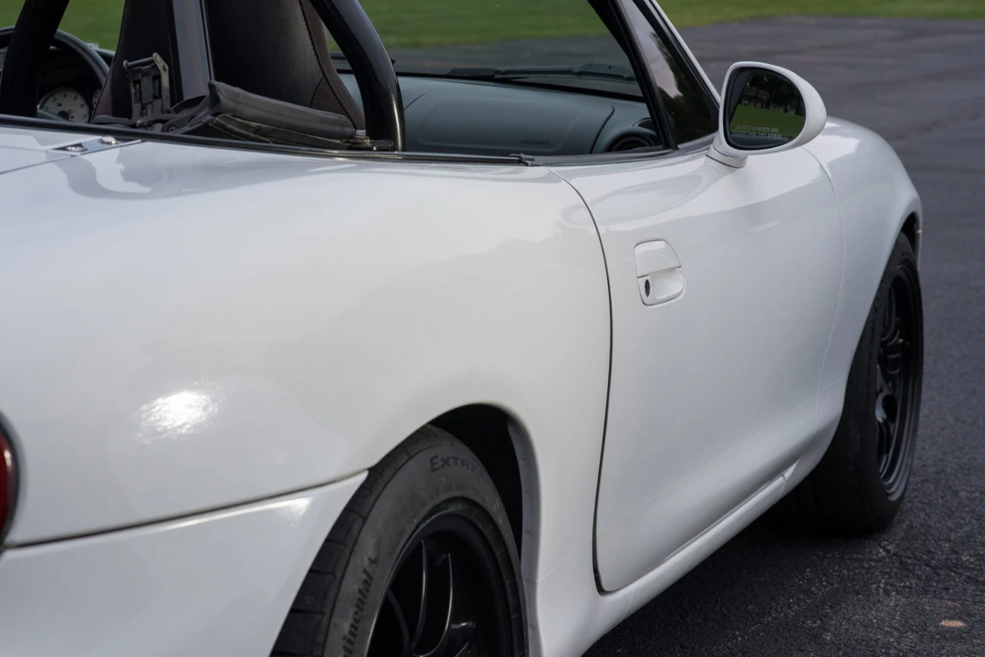 2001 Mazda NB MX-5 Miata - Image 31 of 31