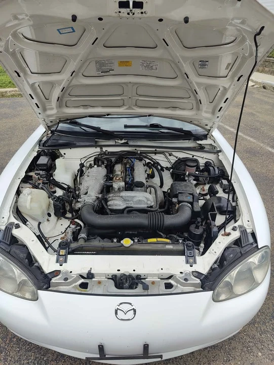 2001 Mazda NB MX-5 Miata - Image 8 of 16