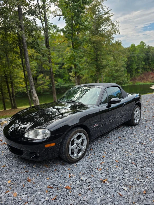 2001 Mazda NB MX-5 Miata - Image 9 of 14