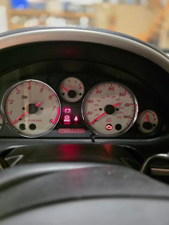 2001 Mazda NB MX-5 Miata - Image 13 of 14