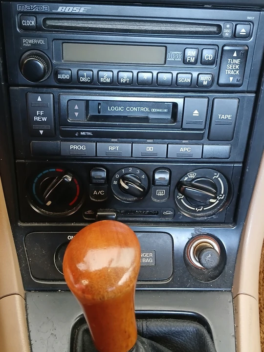 2001 Mazda NB MX-5 Miata - Image 2 of 21