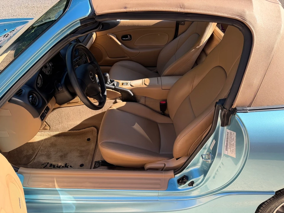 2001 Mazda NB MX-5 Miata - Image 13 of 31