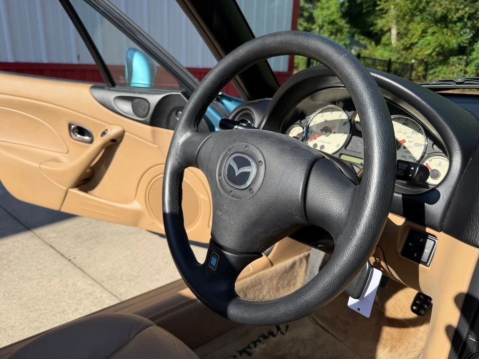 2001 Mazda NB MX-5 Miata - Image 26 of 31