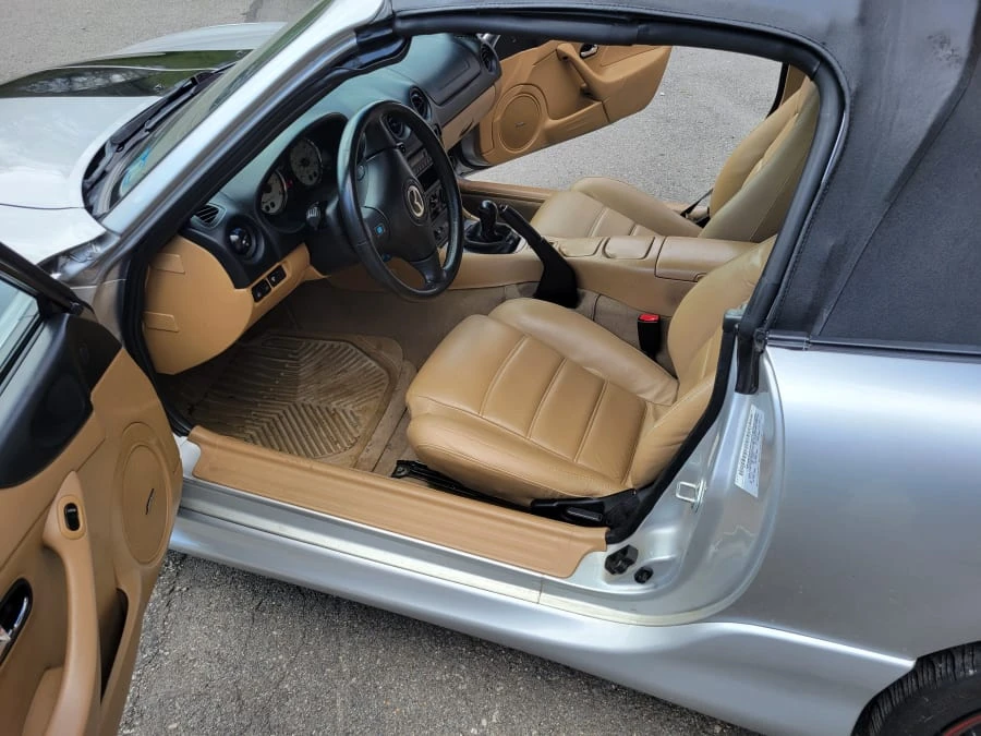 2001 Mazda NB MX-5 Miata - Image 3 of 5