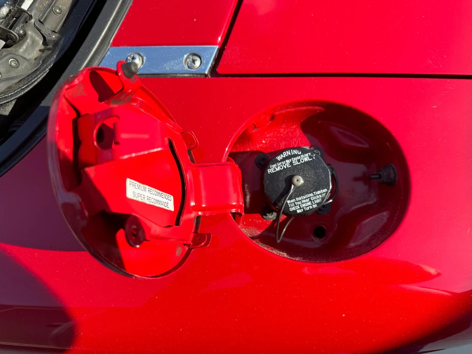 2001 Mazda NB MX-5 Miata - Image 27 of 31