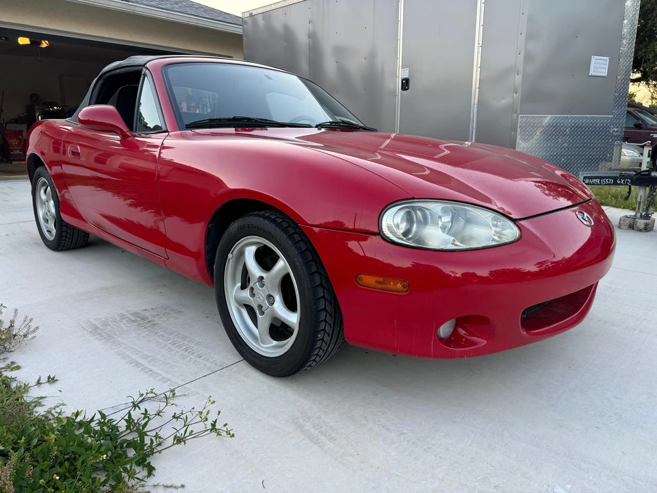 2001 Mazda NB MX-5 Miata - Image 15 of 31