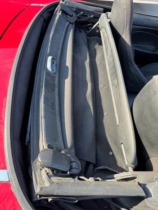 2001 Mazda NB MX-5 Miata - Image 24 of 31