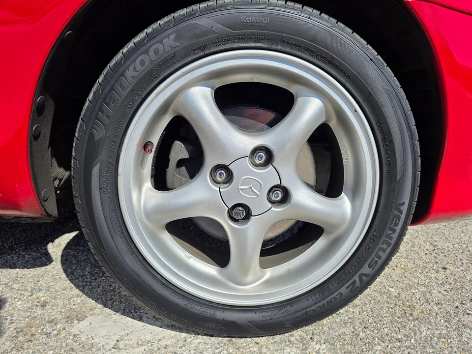 2001 Mazda NB MX-5 Miata - Image 28 of 31
