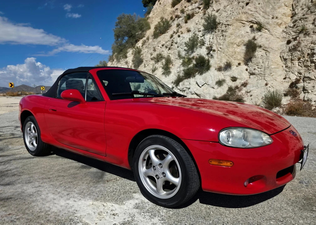 2001 Mazda NB MX-5 Miata - Image 14 of 31
