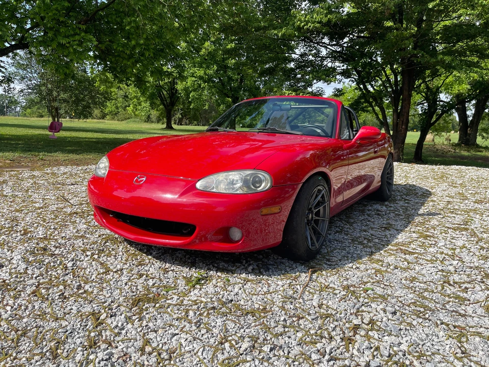 2001 Mazda NB MX-5 Miata - Image 6 of 31