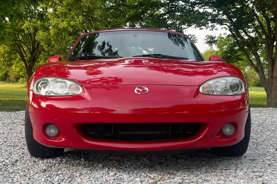 2001 Mazda NB MX-5 Miata - Image 2 of 31