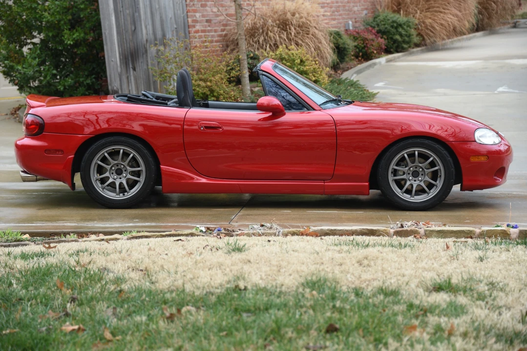 2001 Mazda NB MX-5 Miata - Image 10 of 31
