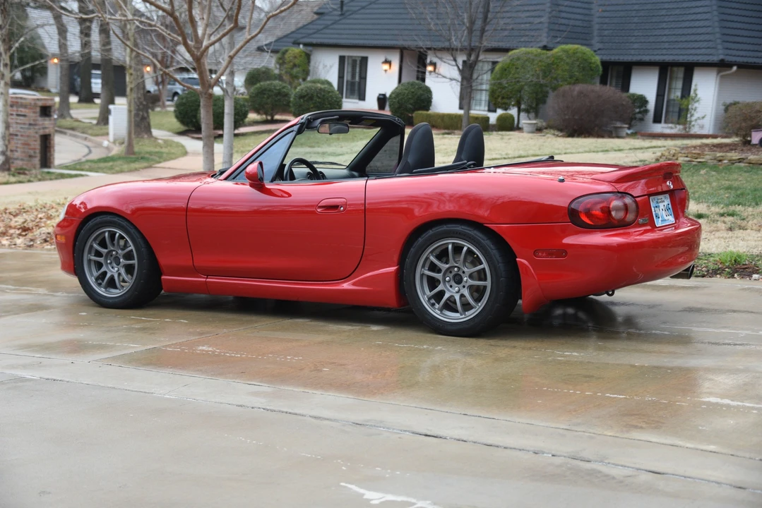 2001 Mazda NB MX-5 Miata - Image 6 of 31