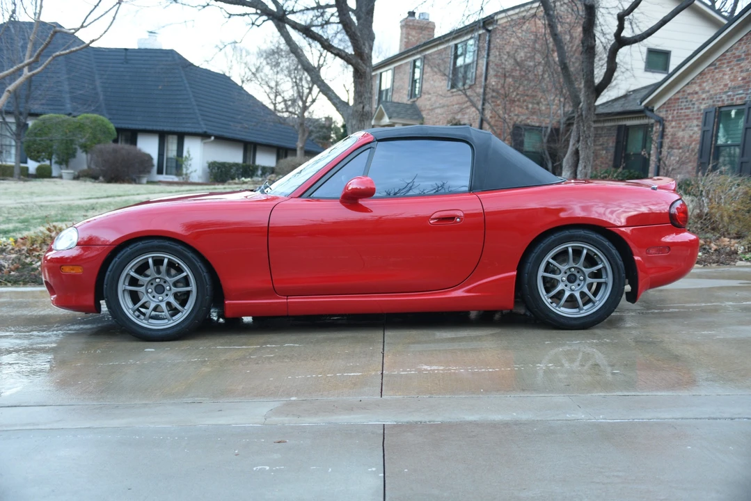 2001 Mazda NB MX-5 Miata - Image 18 of 31