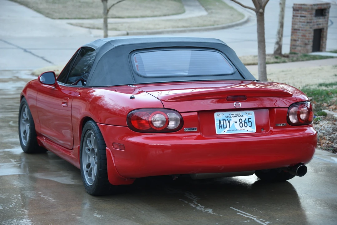 2001 Mazda NB MX-5 Miata - Image 20 of 31