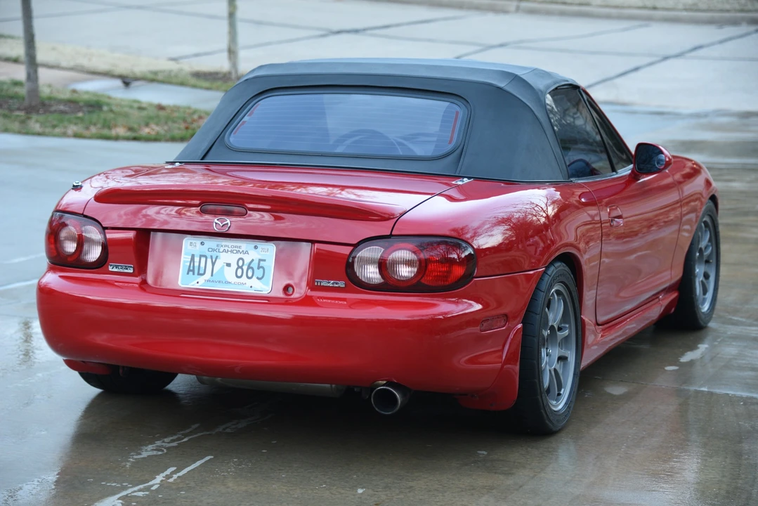 2001 Mazda NB MX-5 Miata - Image 22 of 31