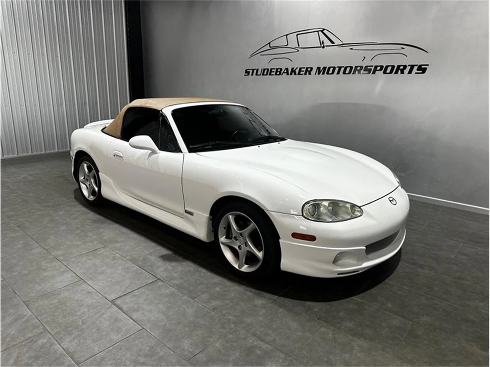 2001 Mazda NB MX-5 Miata - Image 9 of 31