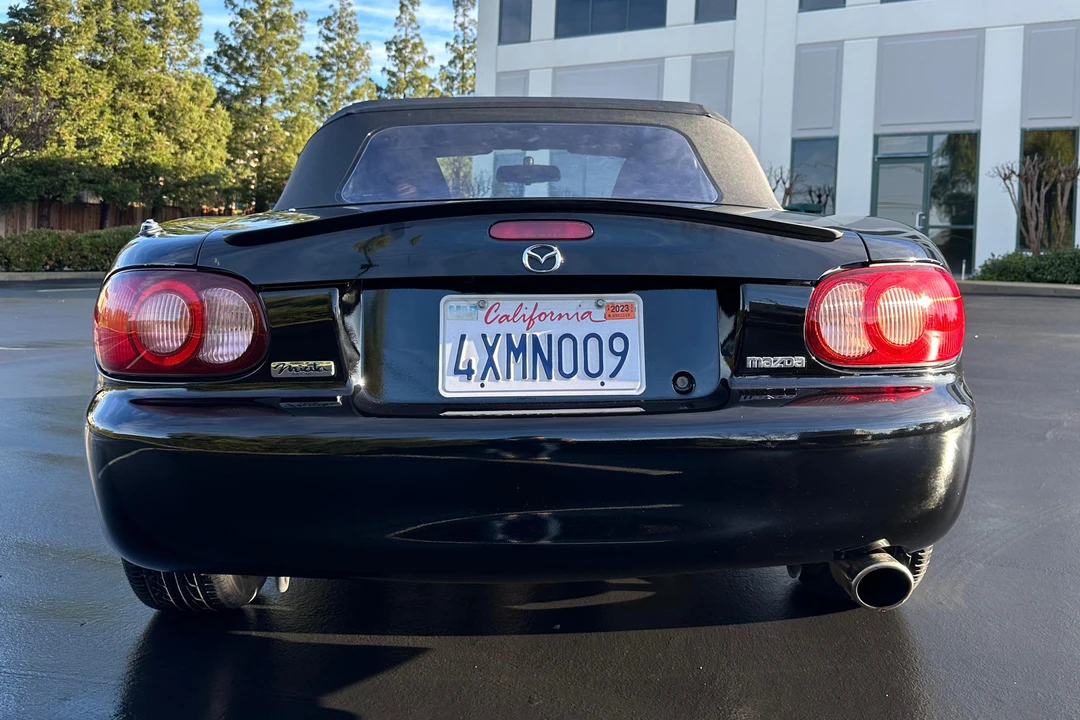 2001 Mazda NB MX-5 Miata - Image 5 of 31