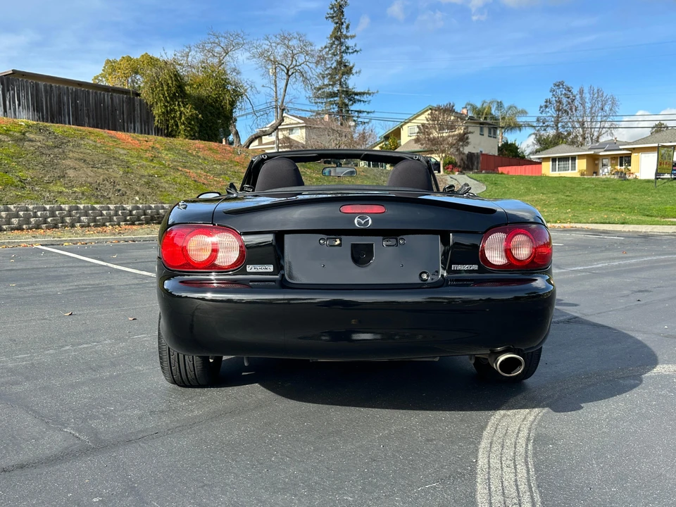 2001 Mazda NB MX-5 Miata - Image 10 of 31