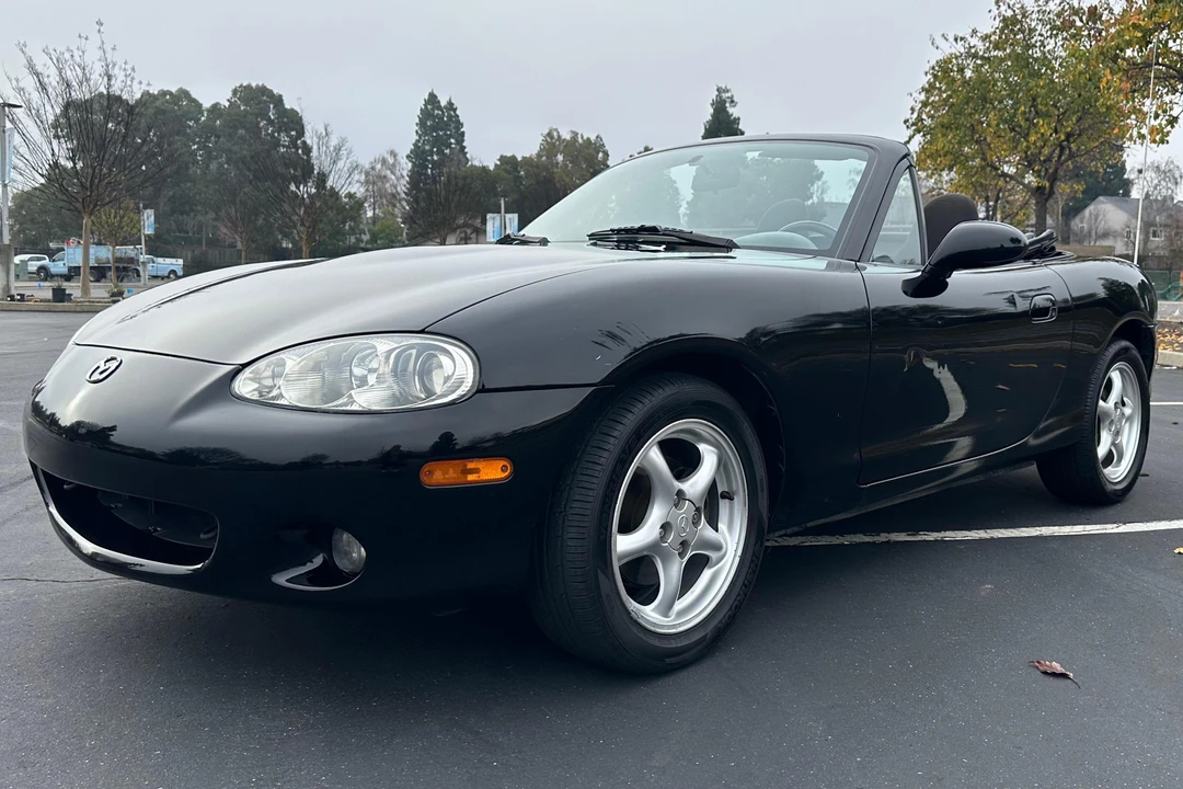 2001 Mazda NB MX-5 Miata - Image 7 of 31