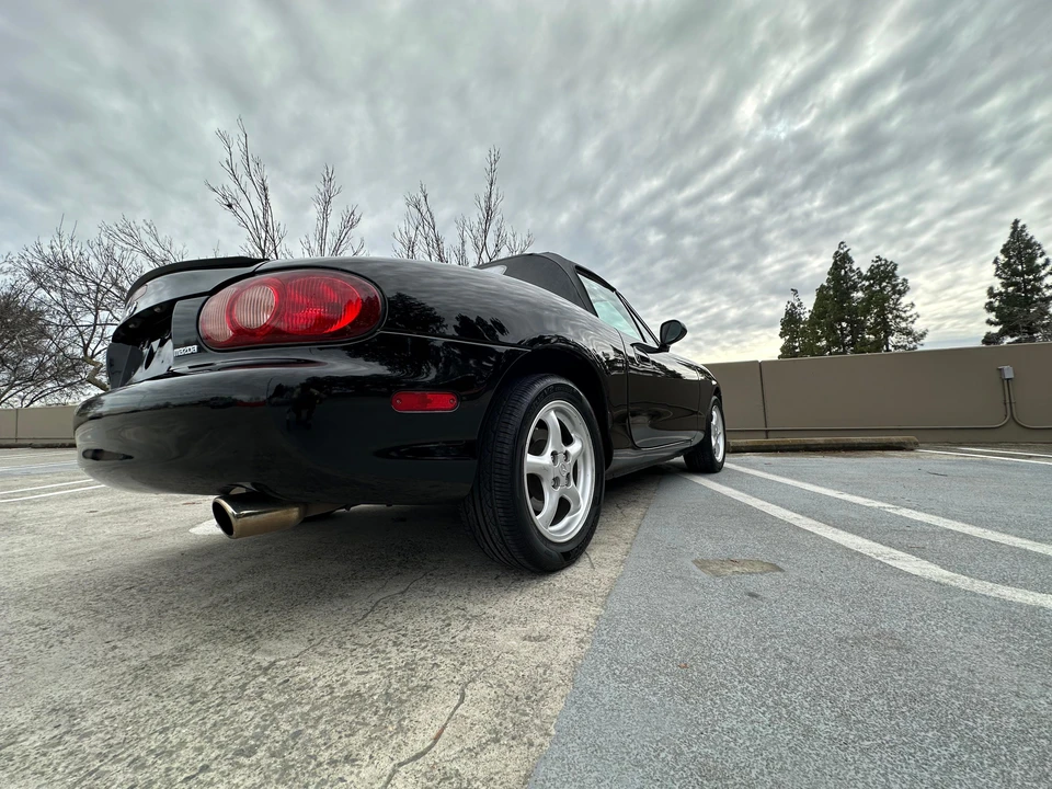2001 Mazda NB MX-5 Miata - Image 28 of 31