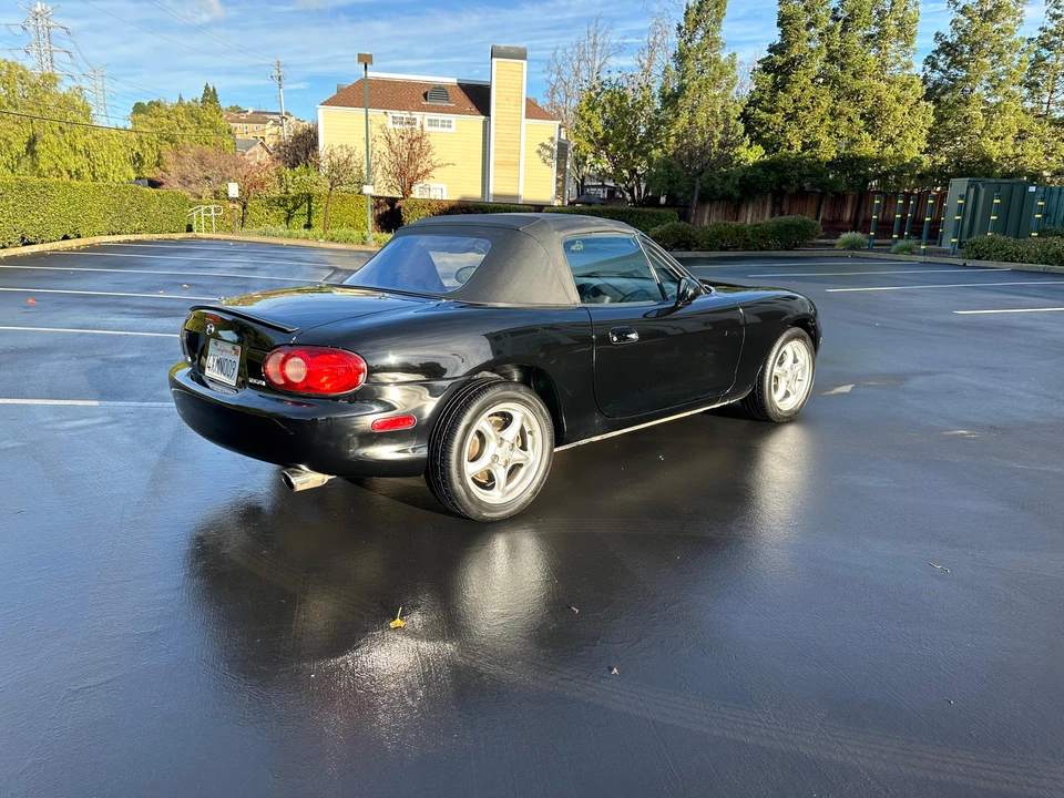 2001 Mazda NB MX-5 Miata - Image 30 of 31