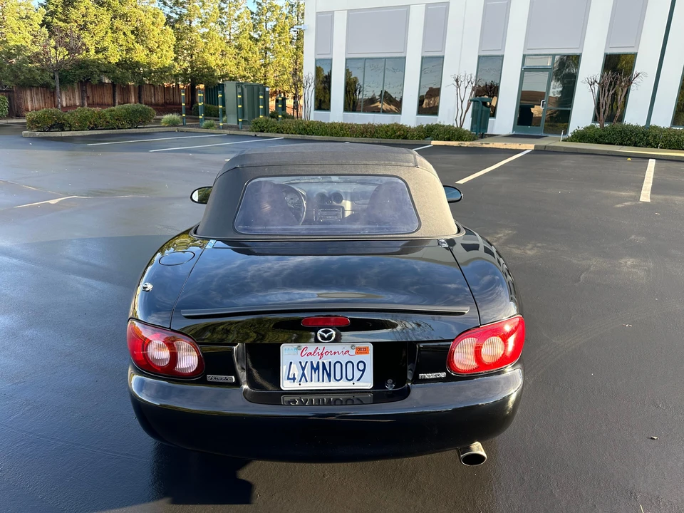 2001 Mazda NB MX-5 Miata - Image 27 of 31