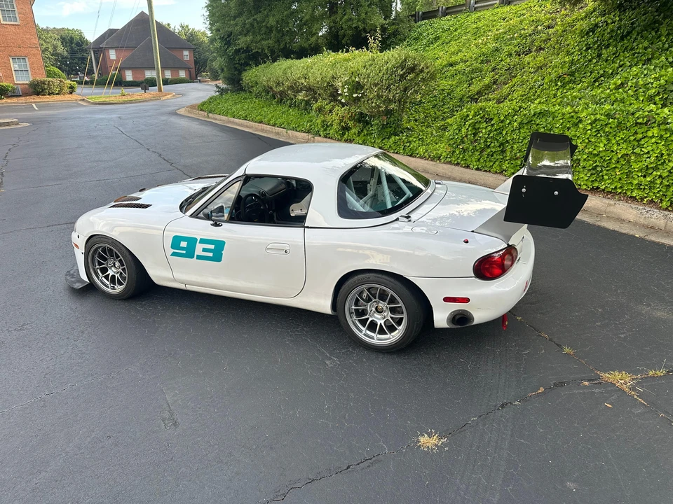2001 Mazda NB MX-5 Miata - Image 13 of 31
