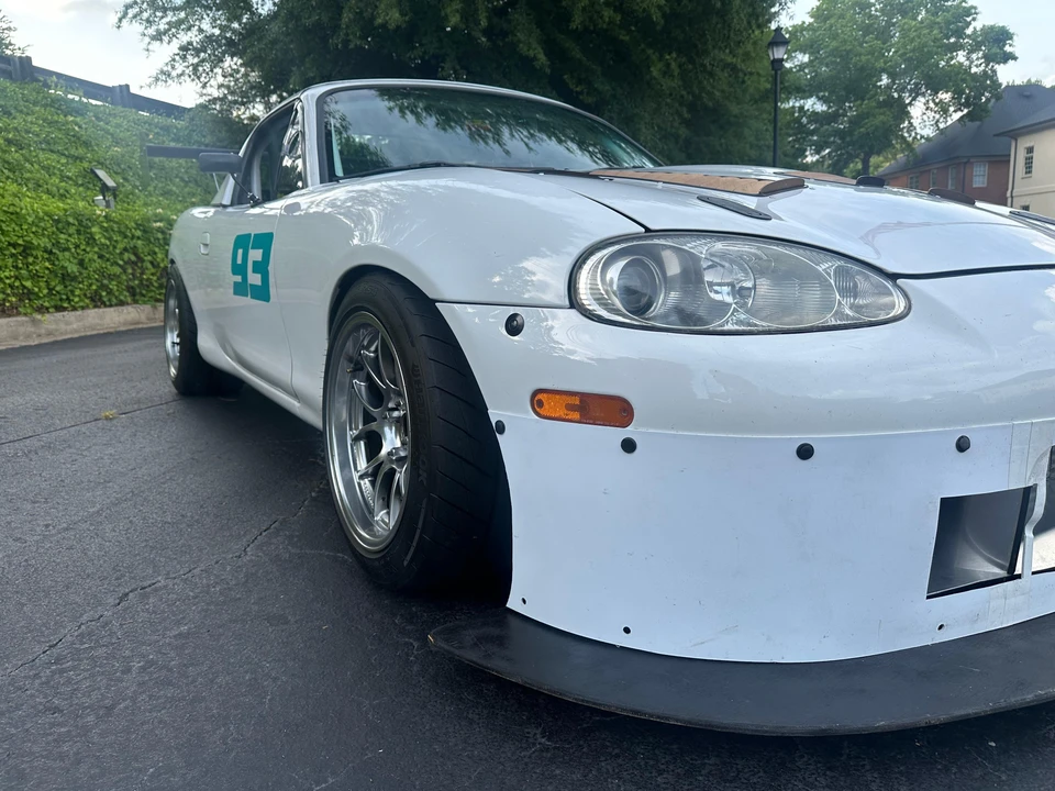 2001 Mazda NB MX-5 Miata - Image 25 of 31