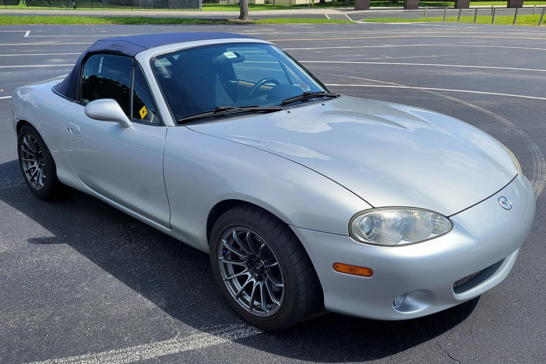 2001 Mazda NB MX-5 Miata - Image 16 of 31
