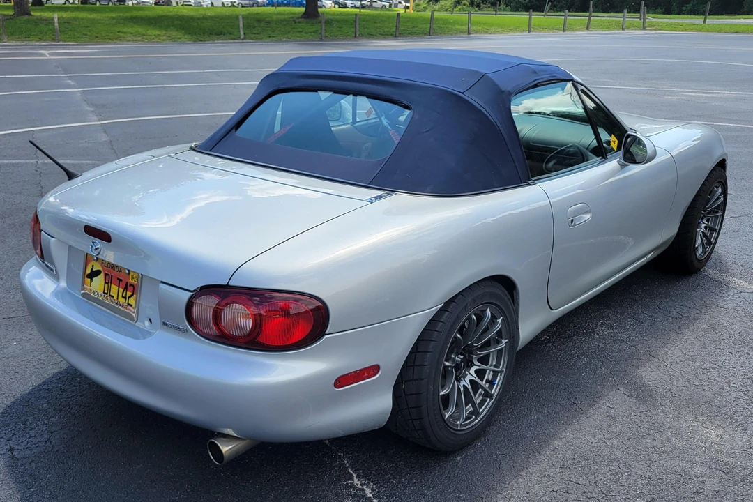 2001 Mazda NB MX-5 Miata - Image 14 of 31