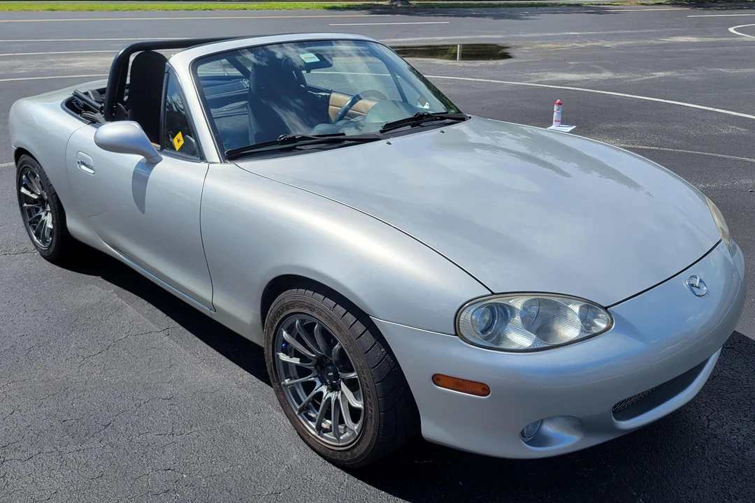 2001 Mazda NB MX-5 Miata - Image 12 of 31