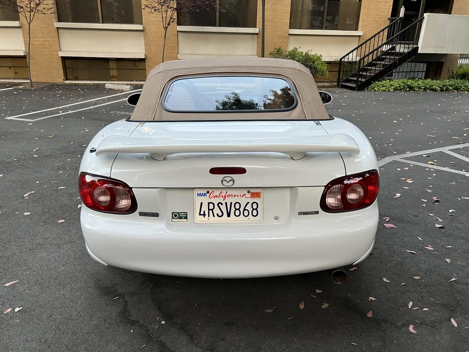 2001 Mazda NB MX-5 Miata - Image 19 of 31