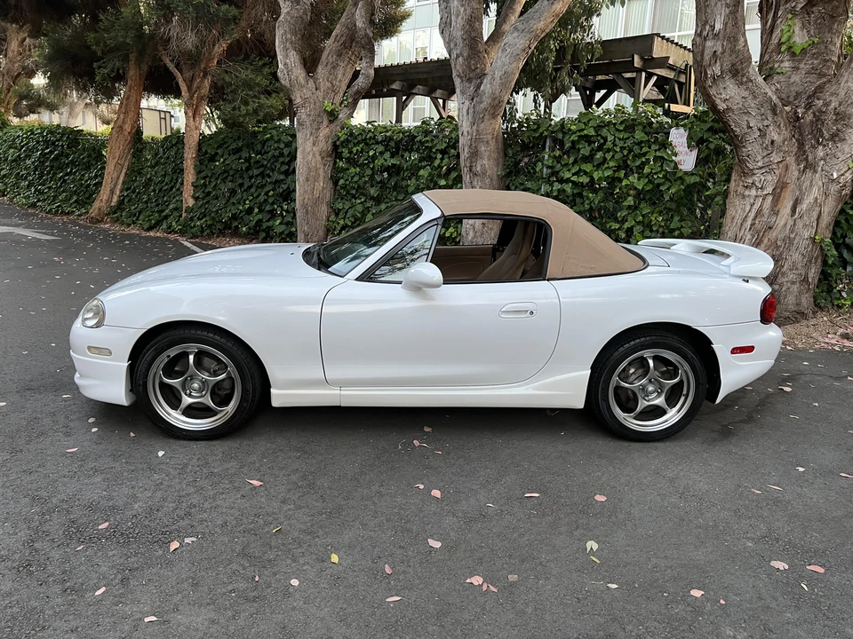 2001 Mazda NB MX-5 Miata - Image 17 of 31