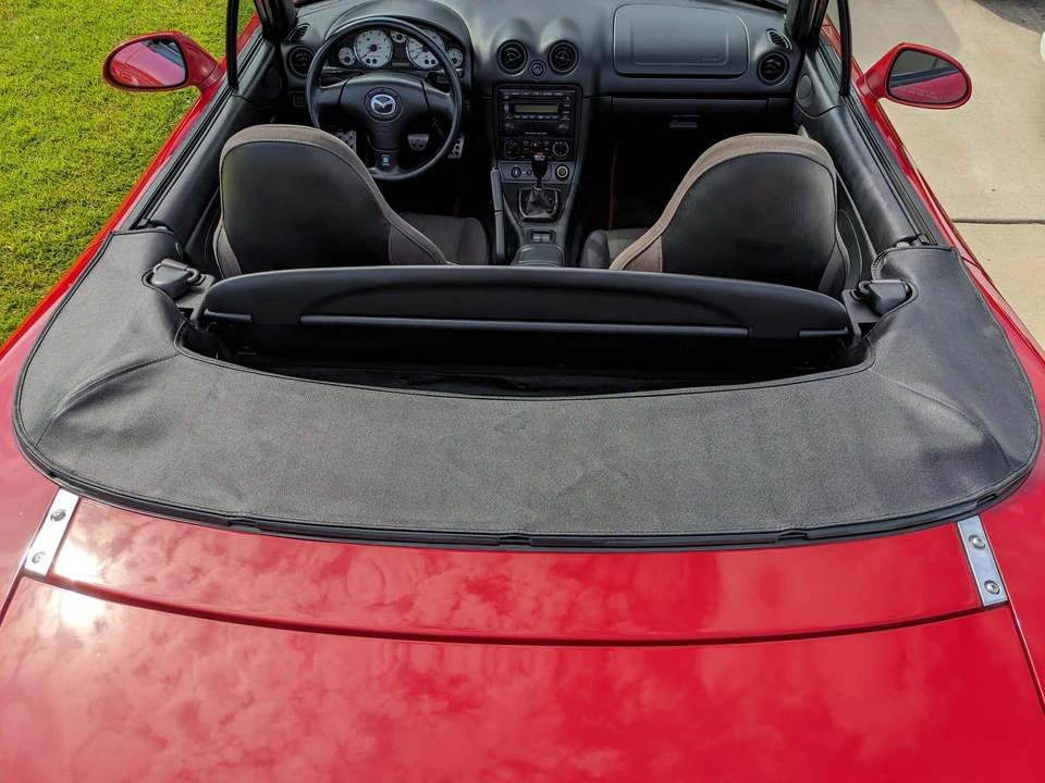 2001 Mazda NB MX-5 Miata - Image 25 of 31