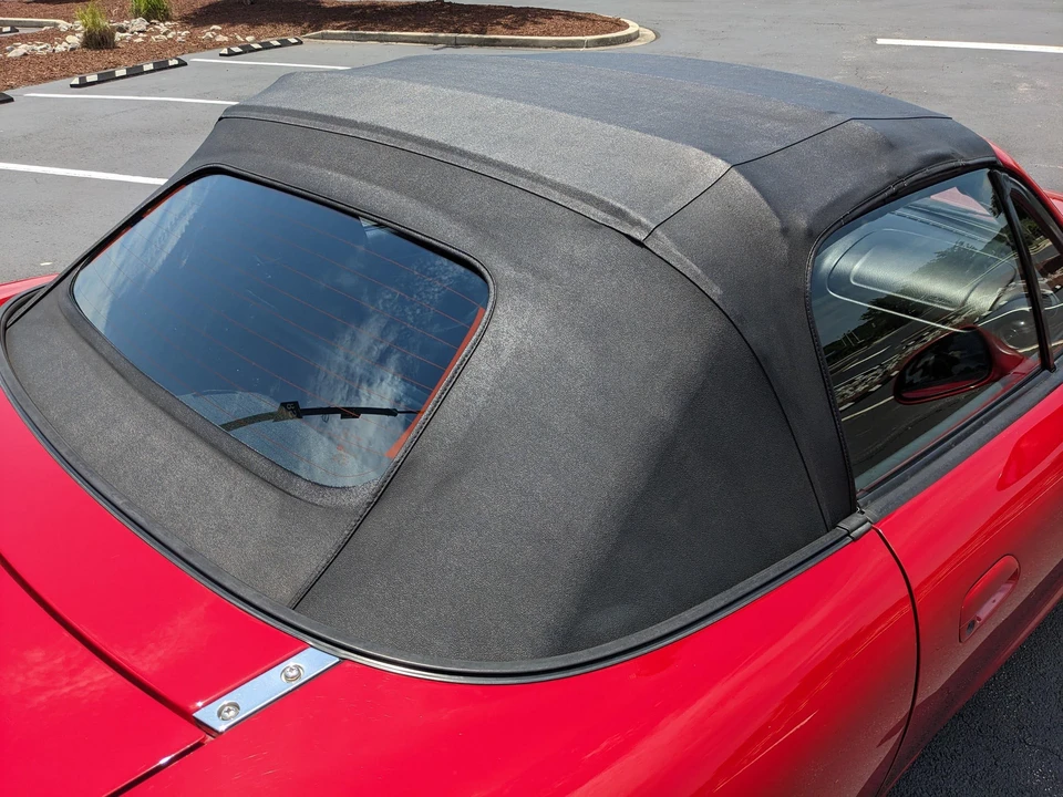 2001 Mazda NB MX-5 Miata - Image 21 of 31