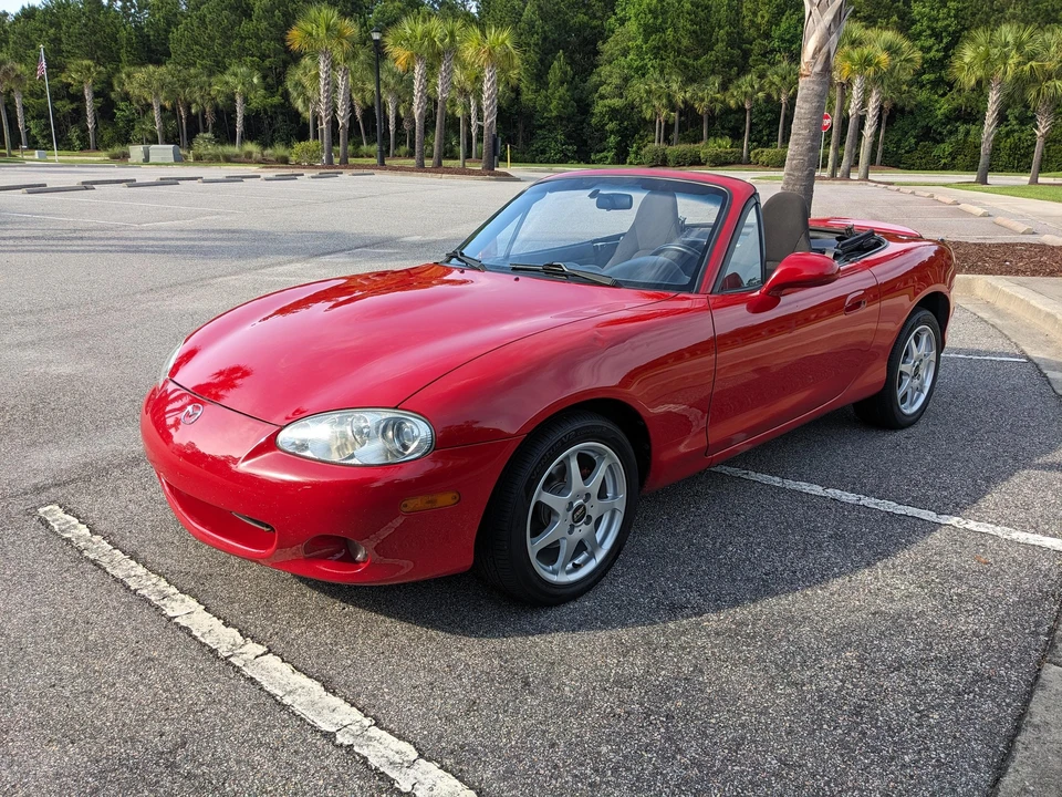 2001 Mazda NB MX-5 Miata - Image 6 of 31