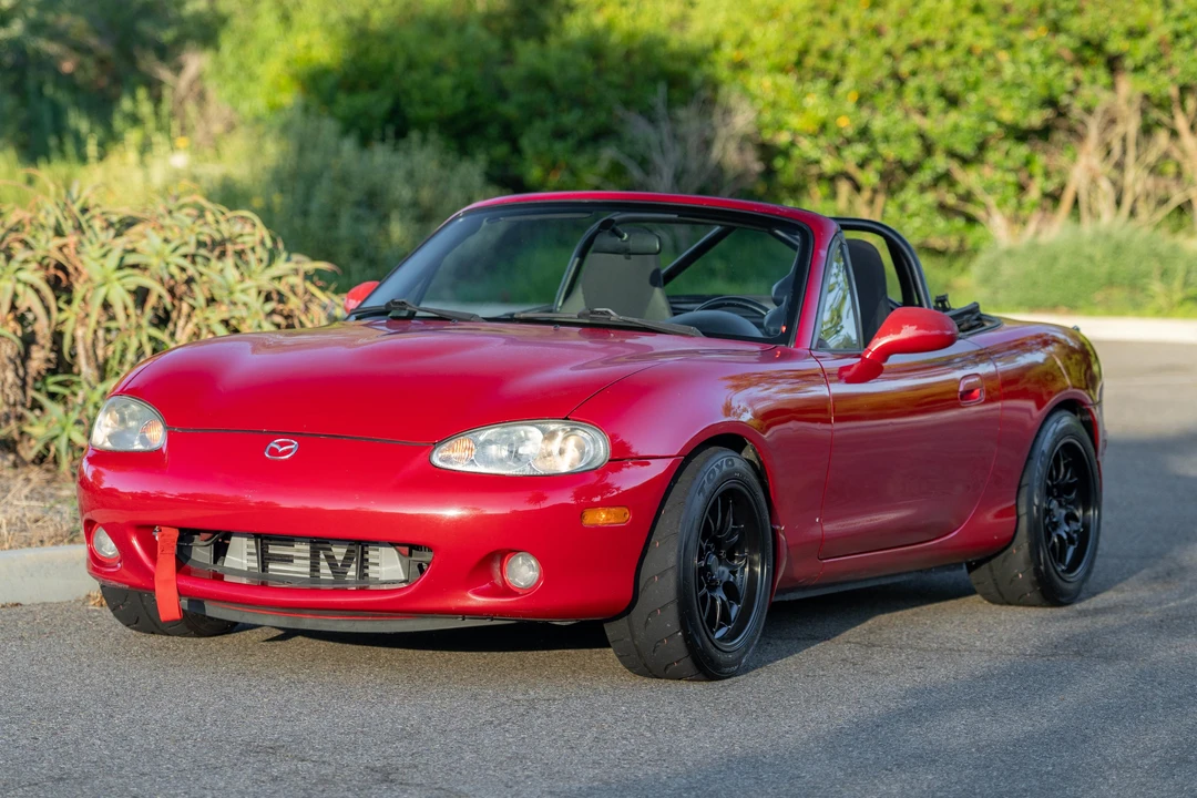 2001 Mazda NB MX-5 Miata - Image 8 of 31
