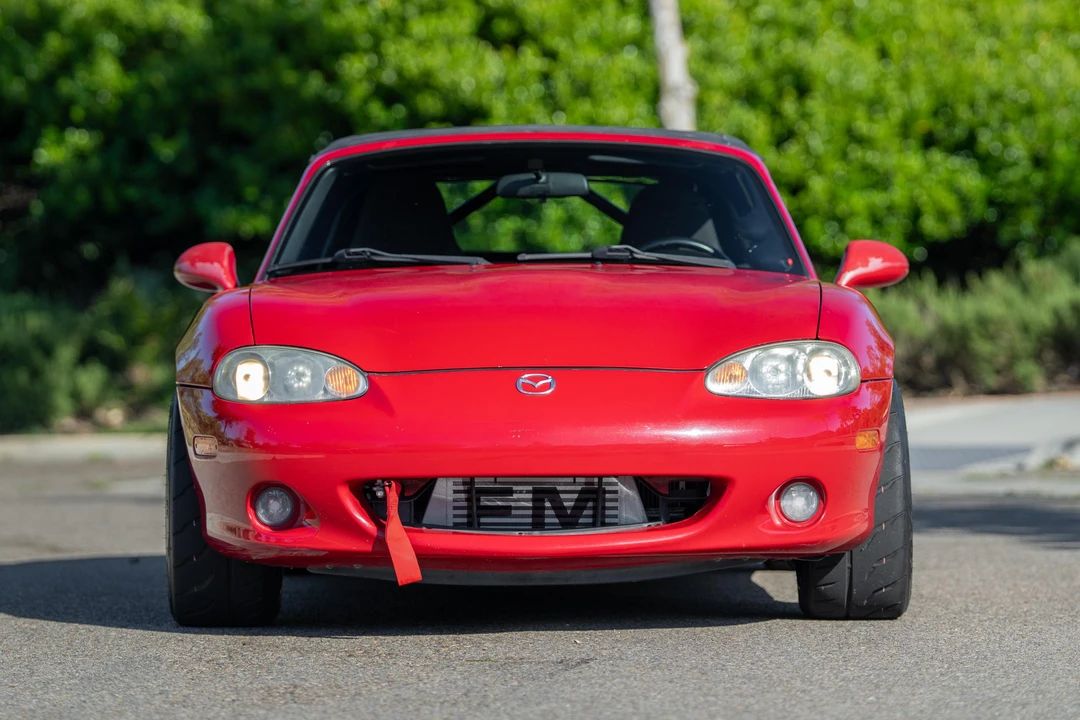 2001 Mazda NB MX-5 Miata - Image 2 of 31