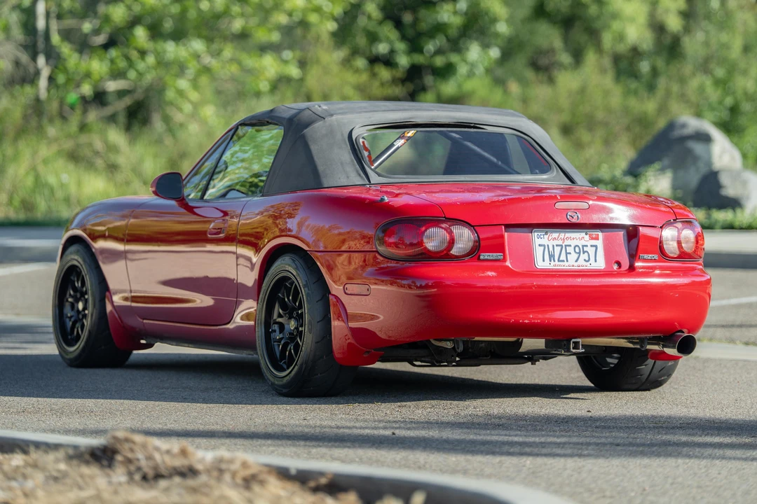 2001 Mazda NB MX-5 Miata - Image 14 of 31