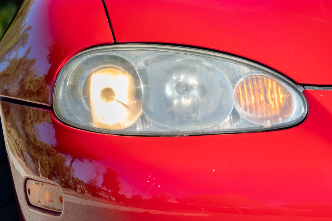 2001 Mazda NB MX-5 Miata - Image 29 of 31